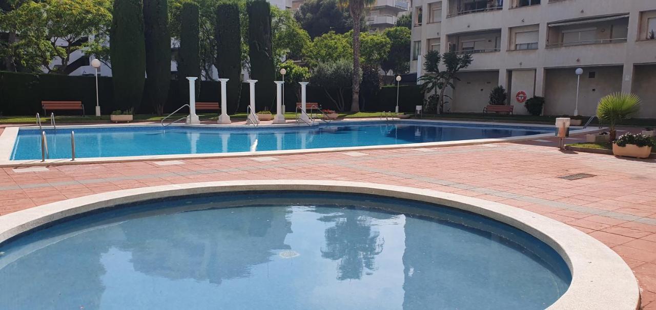 Bonito Apartamento Cerca De La Playa Salou Dış mekan fotoğraf